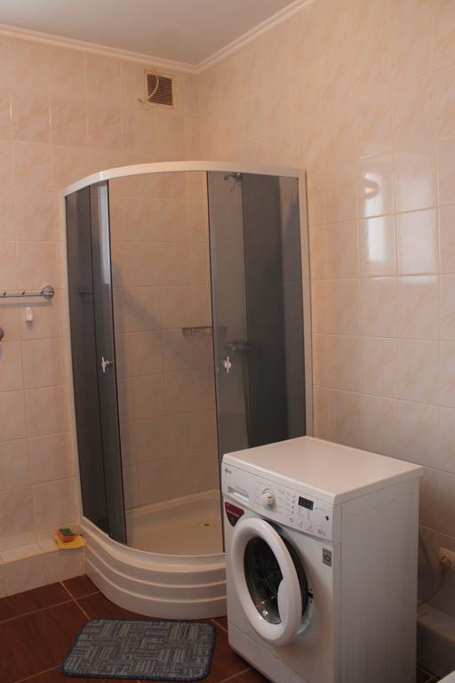 Apartment On Lermontova 35A 무카체베 외부 사진